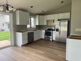 Building Photo - 1700 Hulke Dr