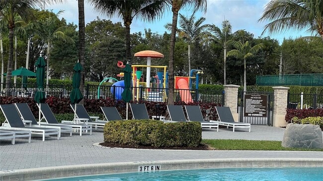 Building Photo - 7915 NW 104th Ave