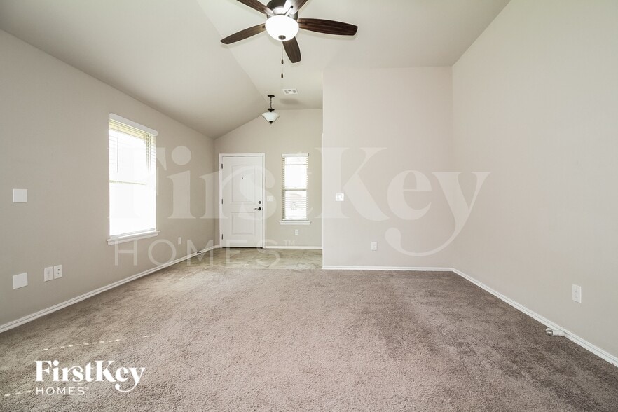 Building Photo - 19708 Forsythe Dr