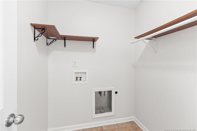 Building Photo - 149 Brightwood Dr