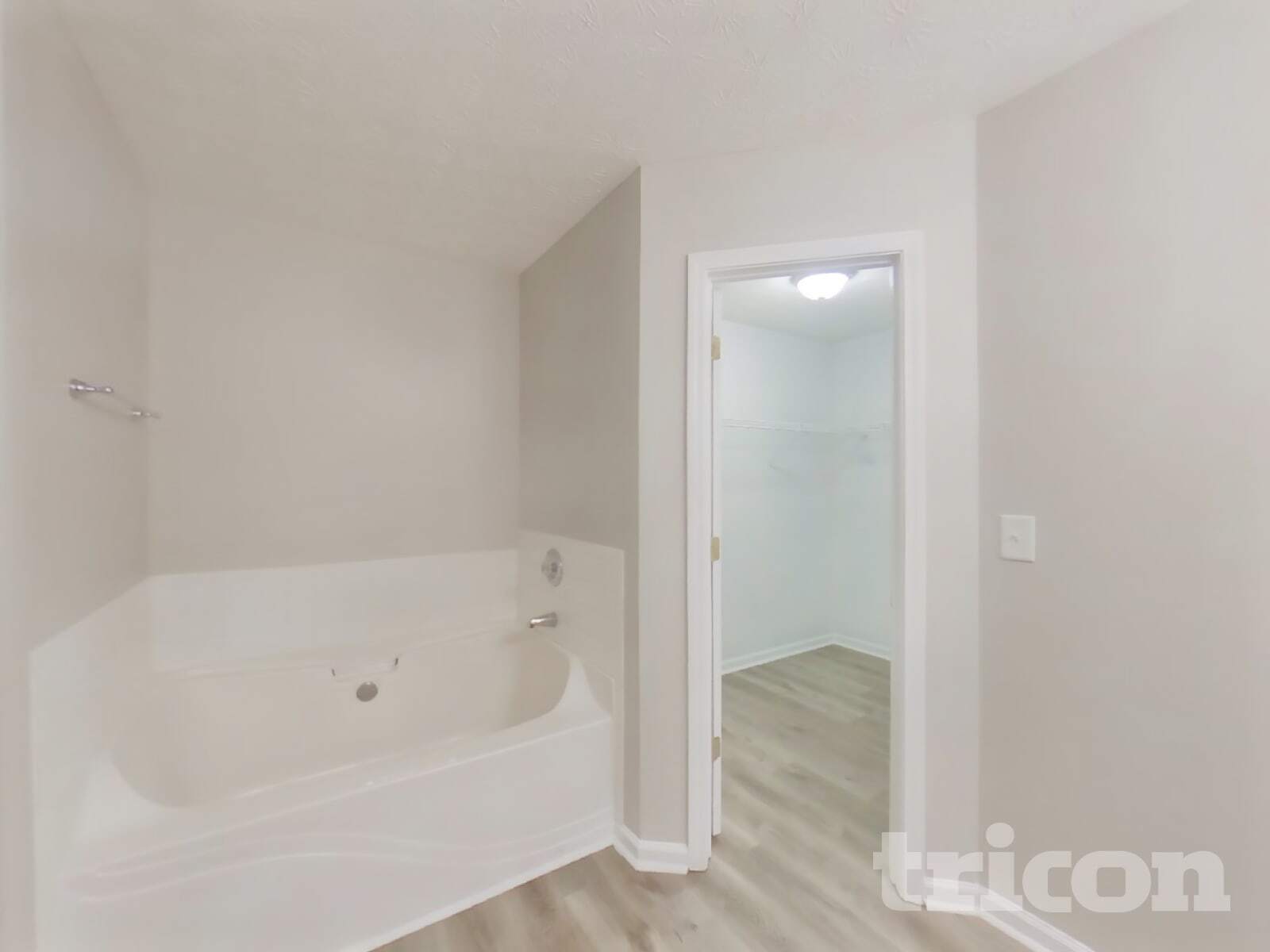 Building Photo - 597 Shadow Valley Ct