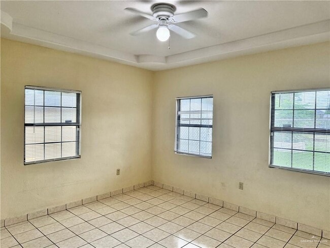 Building Photo - 6804 S Naranja Ln