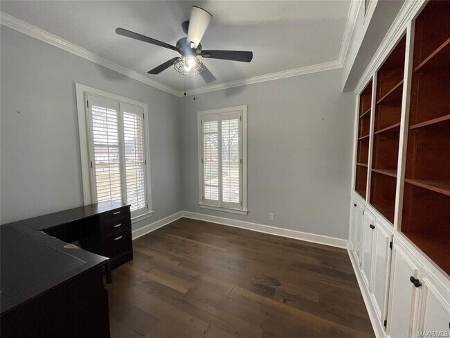 Building Photo - 8342 Longneedle Dr