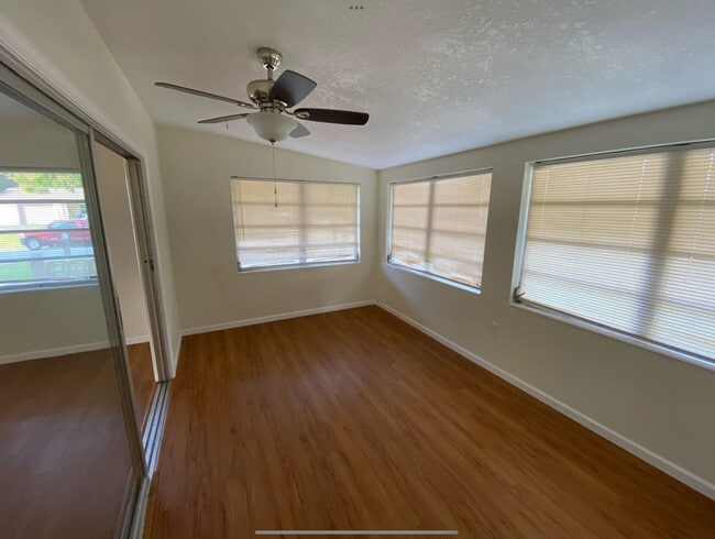 Building Photo - 2 Bedrooms 2 baths Orange City