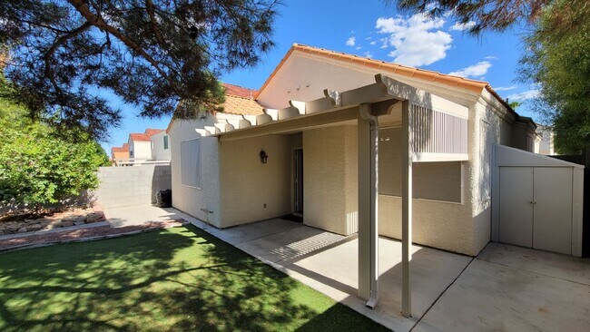 Building Photo - 7620 Donald Nelson Ave