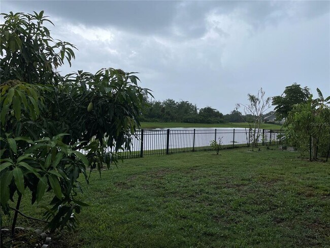 Building Photo - 12137 Sumter Dr