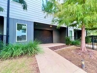 Building Photo - 1430 Grigsby Ave