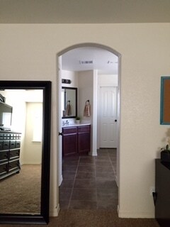 Building Photo - Sandstone Ranch Estates Refrig A/C 4 bed, 3 bath Home with Many Extras!