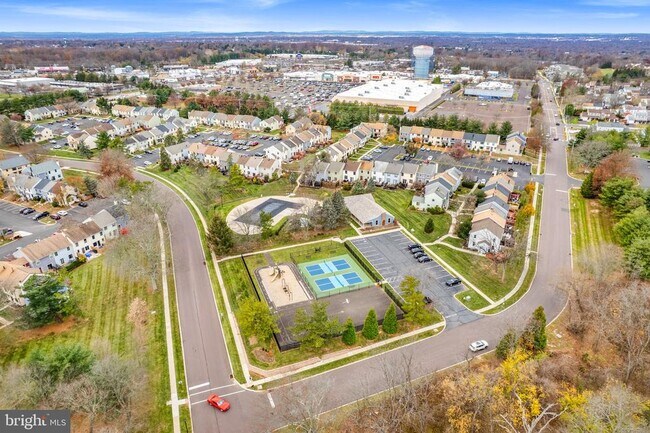 Building Photo - 408 Stockton Ct