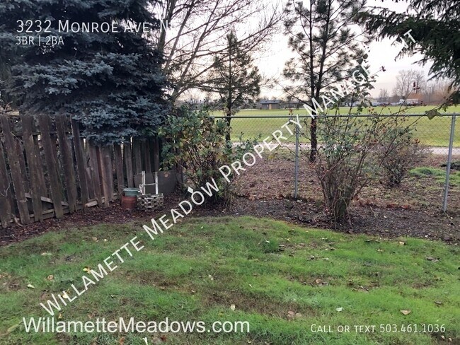 Building Photo - 3232 Monroe Ave NE