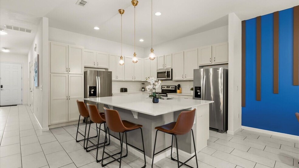 Building Photo - 6052 Broad Oak Dr