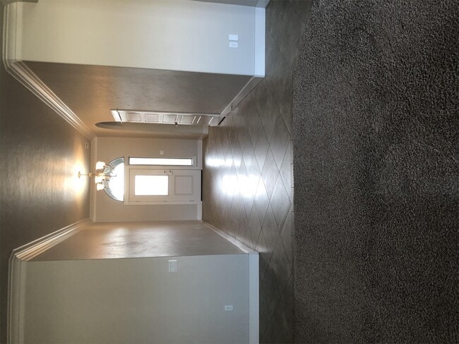 Building Photo - 2467 Bramasole Dr Way