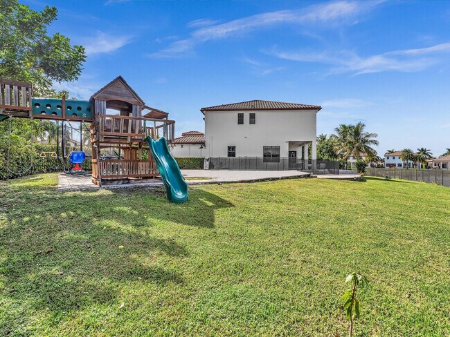 Building Photo - 3351 NW 82nd Way