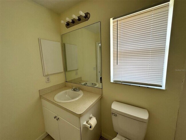 Building Photo - 4138 Azora St