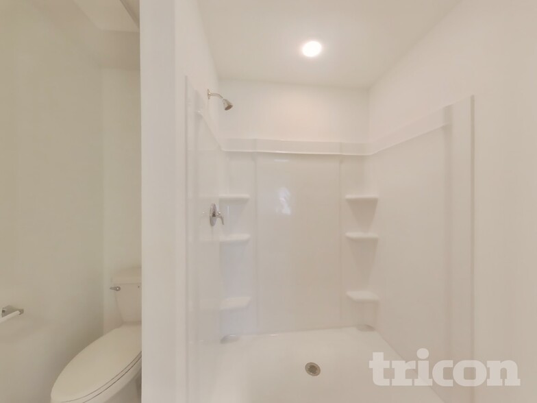 Building Photo - 3060 Dawn Sound Dr