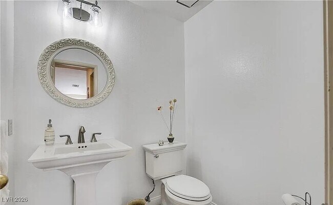 Building Photo - 8437 Sheltered Valley Dr