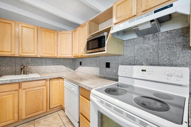 Building Photo - 71996 Vista Del Rio