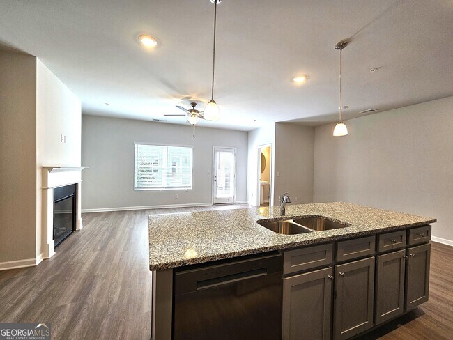 Building Photo - 338 Lanier Cir