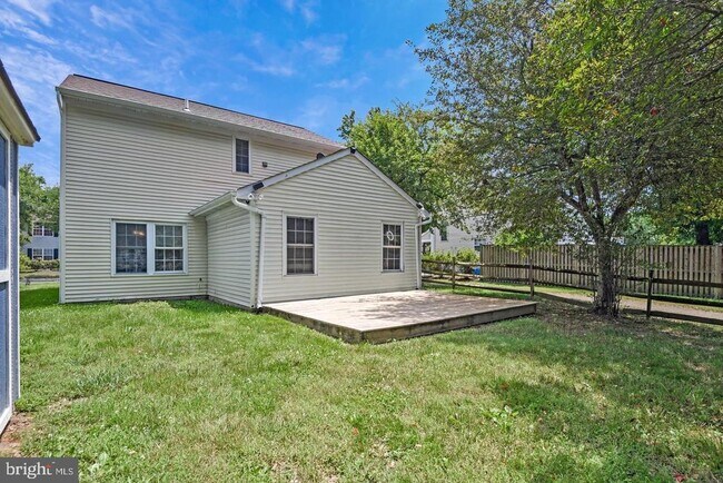 Building Photo - 4037 Broadbill Cir