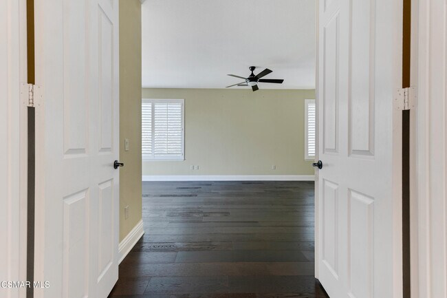 Building Photo - 406 Granite Hills St