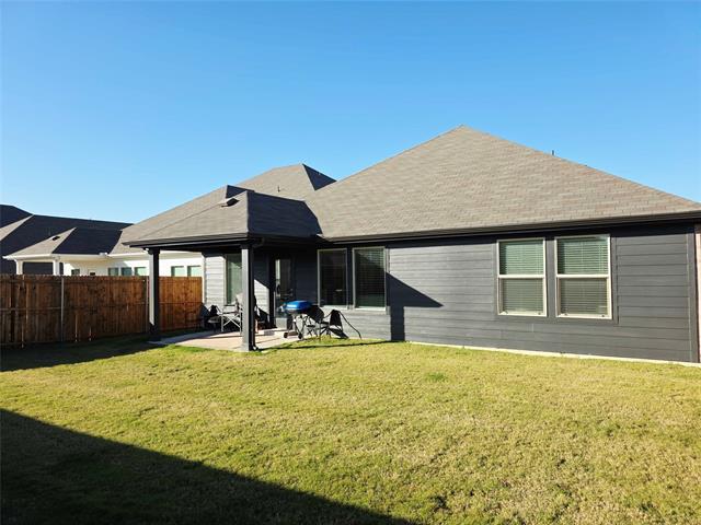 Building Photo - 511 Stagg St