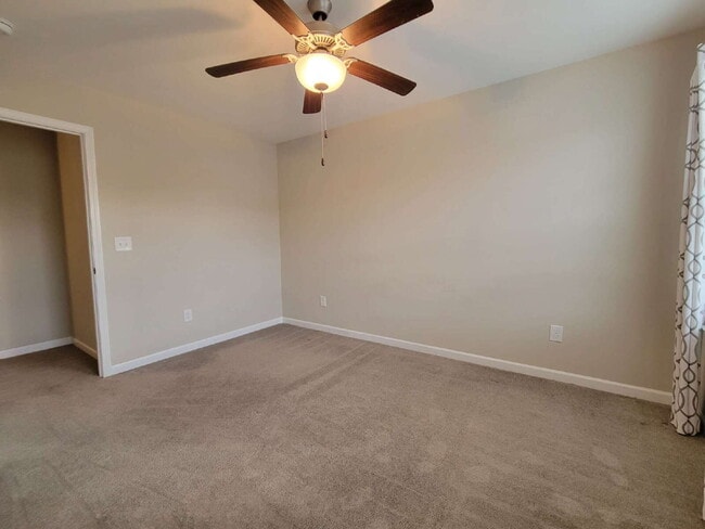 Building Photo - 2 Bedroom Townhome in Goodletsville