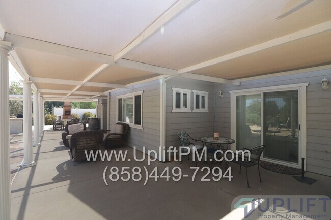 Building Photo - 22845 Vista Ramona Rd