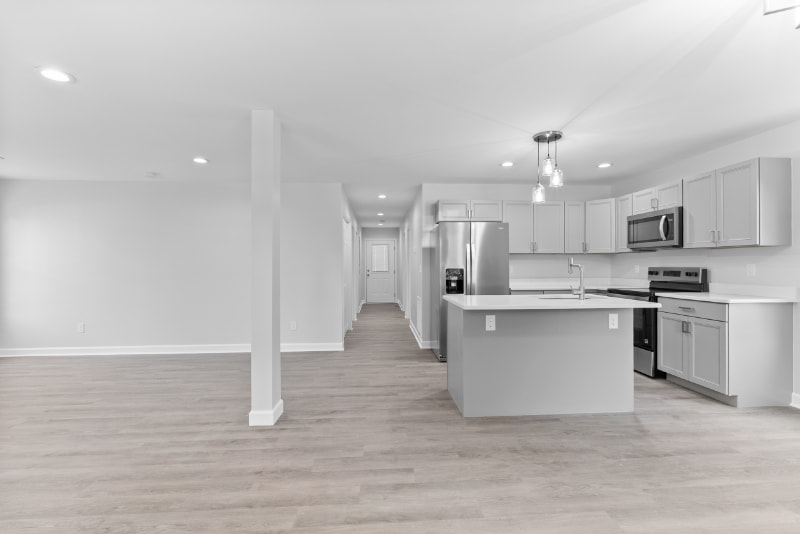 Building Photo - 2410 Poplar St