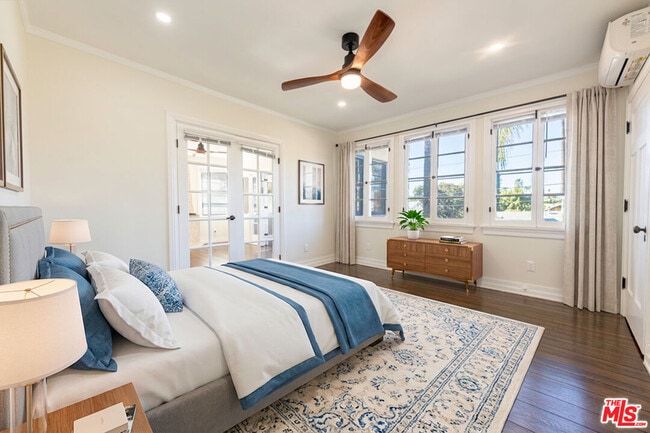 Building Photo - 1526 Myra Ave