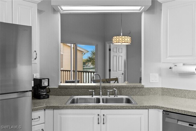 Building Photo - 2651 Citrus Lake Dr