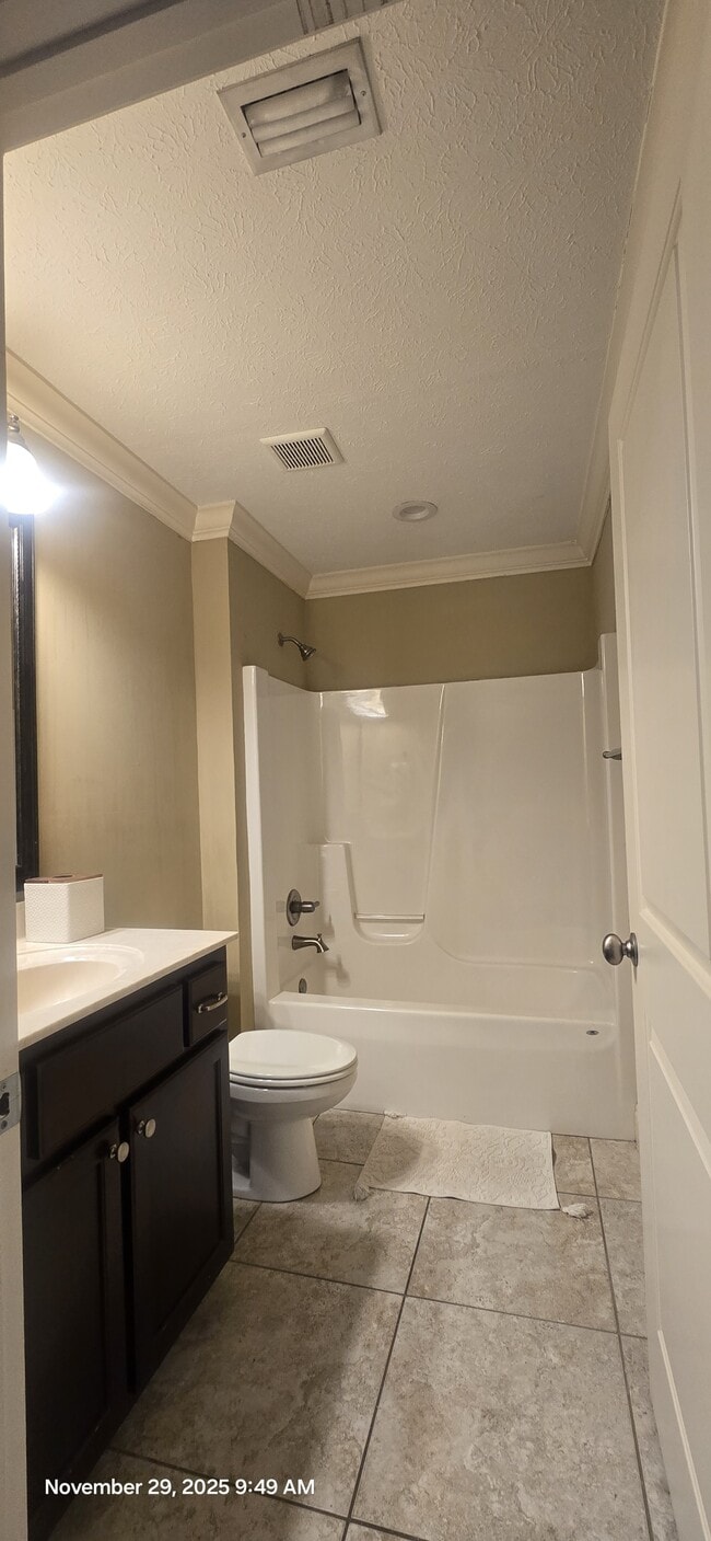 Building Photo - 4812 Cherokee Heights Rd