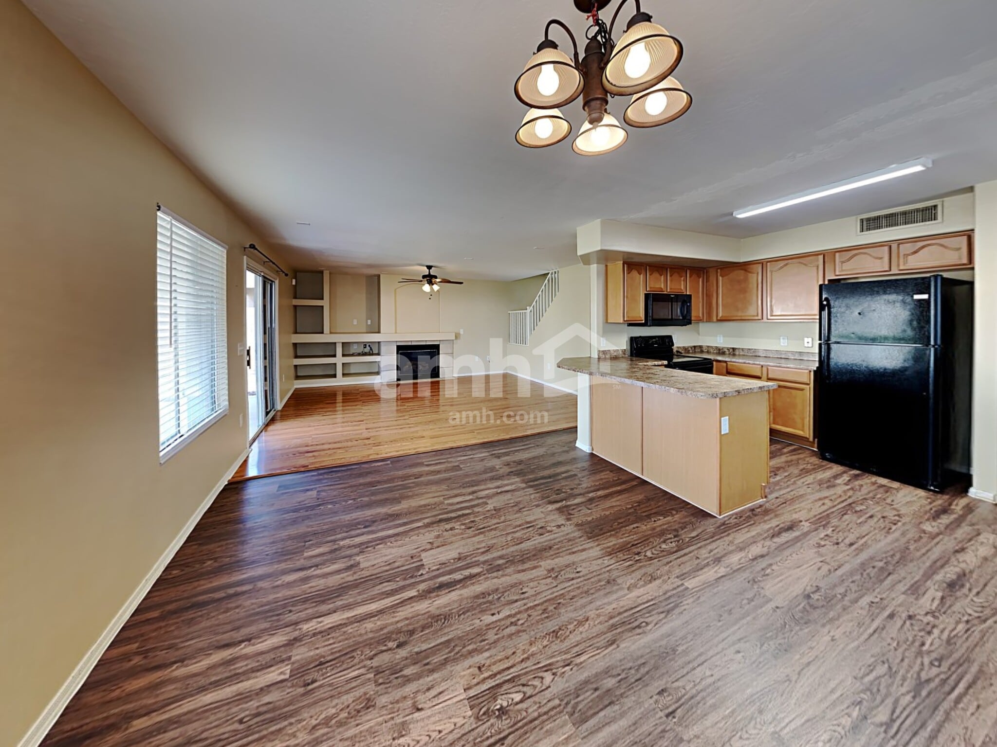 Building Photo - 13440 W Rhine Ln