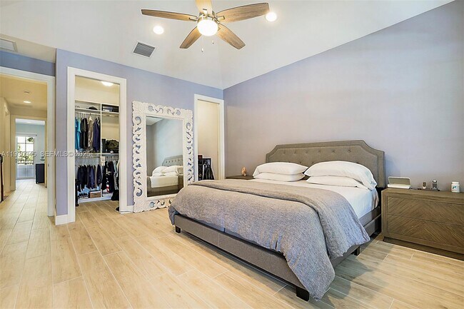 Building Photo - 140 Ocean Breeze Dr