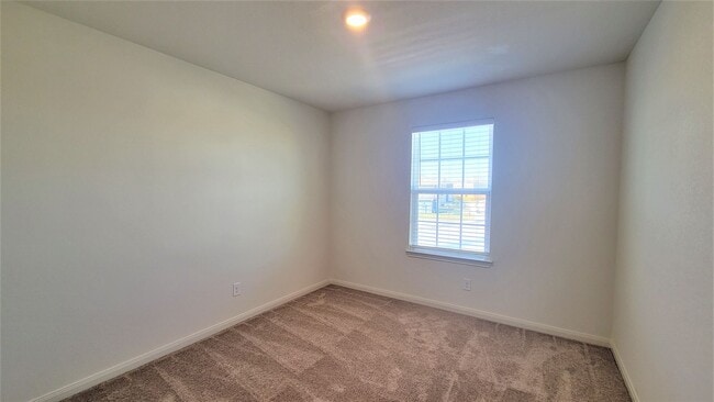 Building Photo - Lovely 2-story 4 bedroom/2.5 bath home in cul-de-sac: easy commute to Ft. Sam Houston, BAMC, and ...