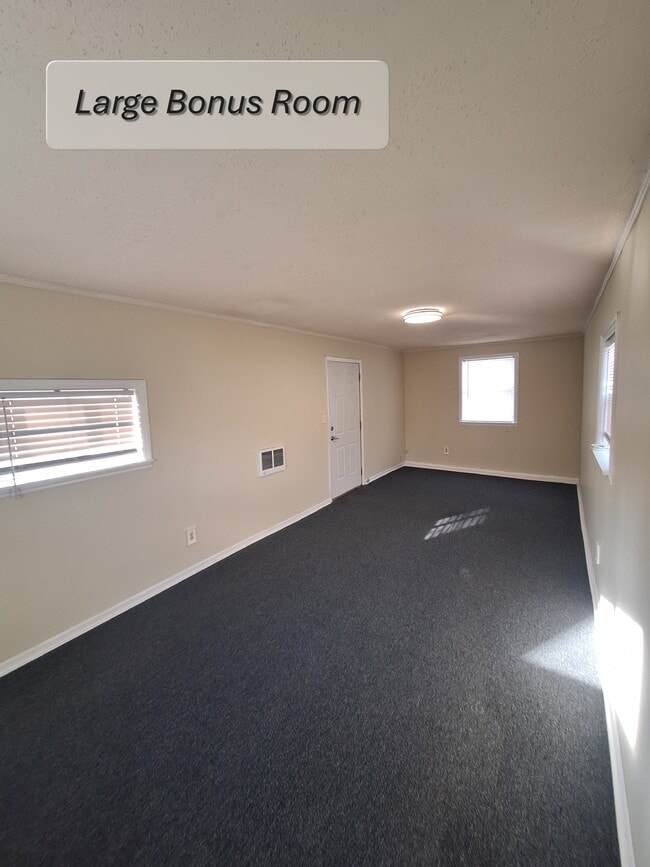 Building Photo - 4308 St Cecelia Ln