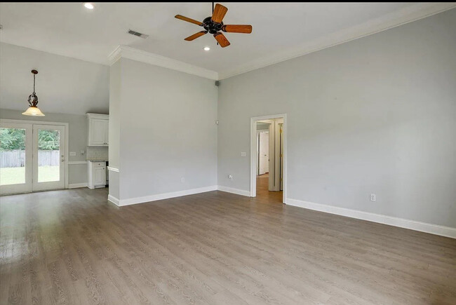 Building Photo - 428 Wildberry Cir