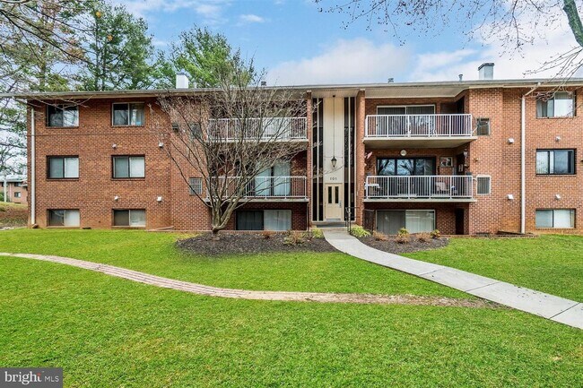 Building Photo - 101 Fitz Ct