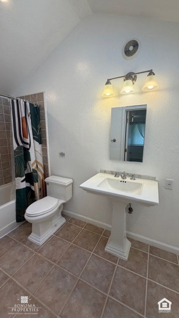 Building Photo - 18109 Barrett Ave