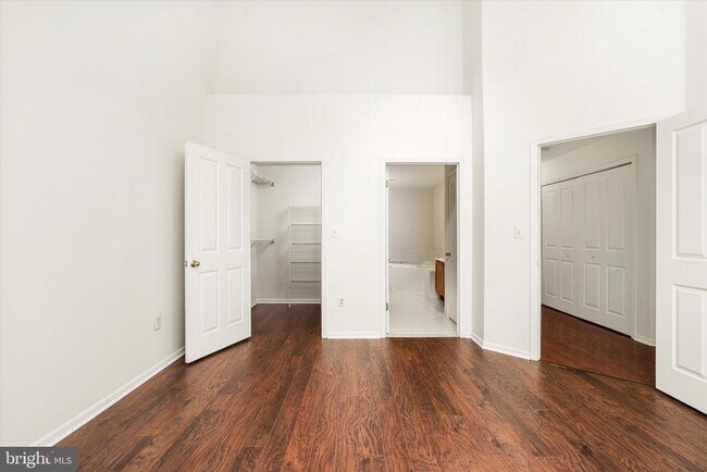 Building Photo - 623 Brickhouse Rd