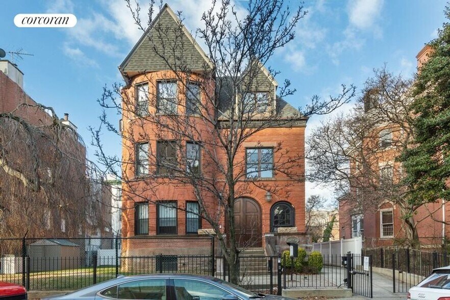 Primary Photo - 196 New York Ave