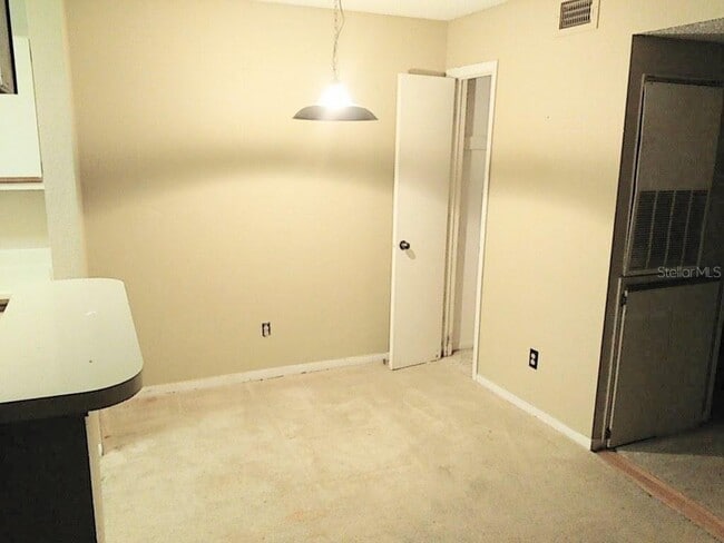 Building Photo - 5501 Rosebriar Way