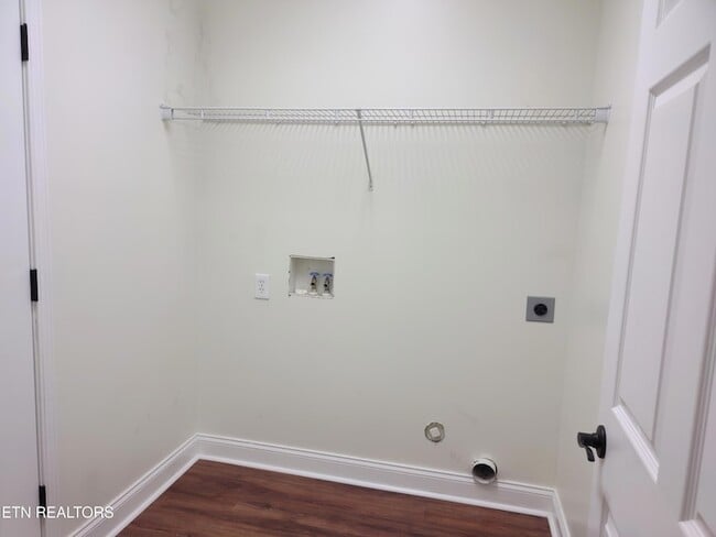 Building Photo - 144 Hardinberry St