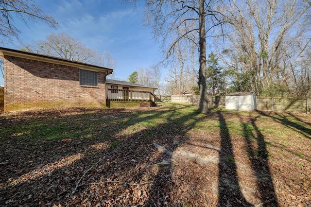 Building Photo - 1108 Brad Cir