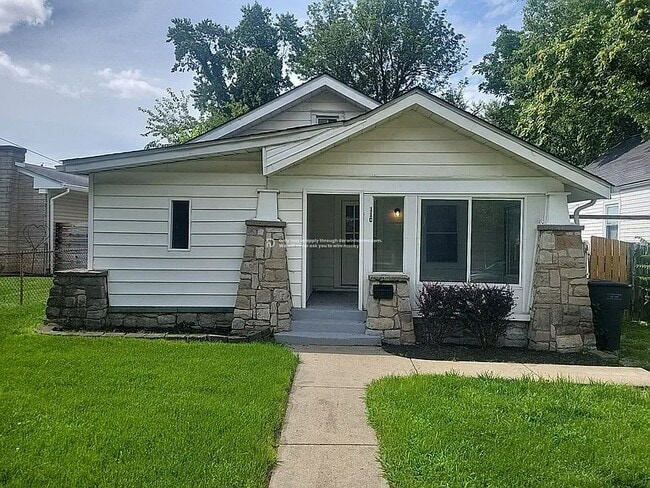 Primary Photo - 110 Albany St