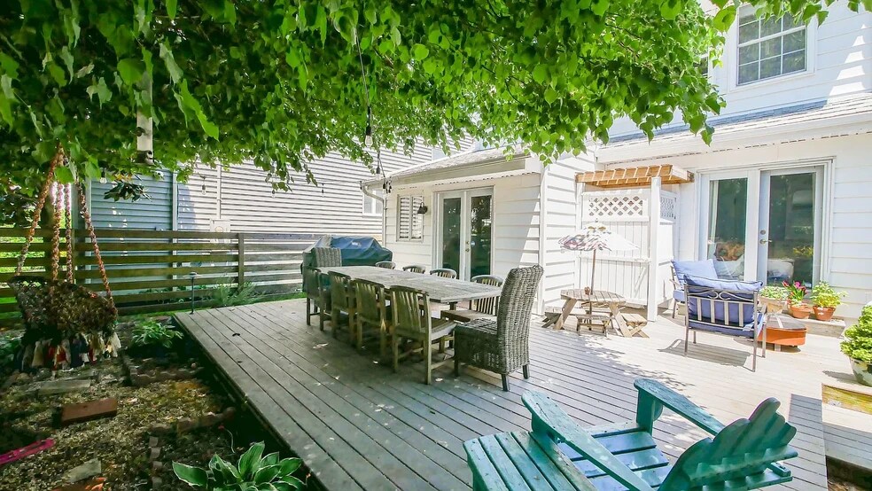 Building Photo - 110 N Pembroke Ave