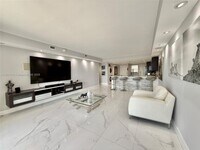 Building Photo - 2 bedroom in North Miami Beach FL 33179