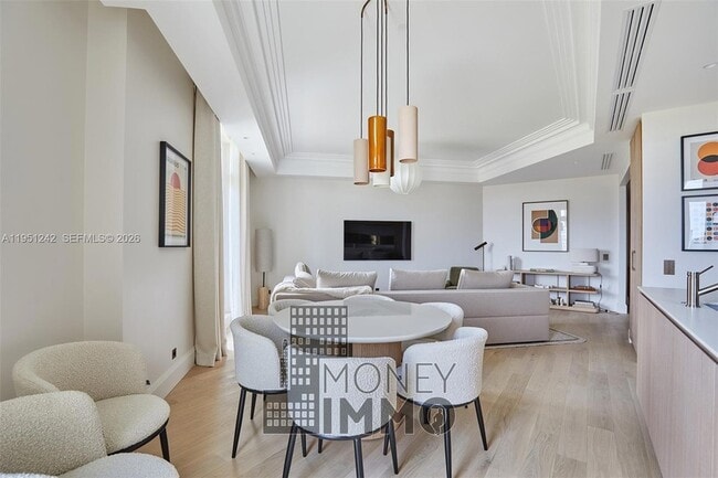 Building Photo - 9 Avenue Frederic Le Play Ave