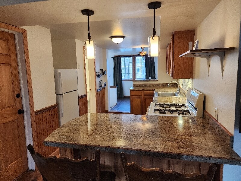 Building Photo - 11 First Street