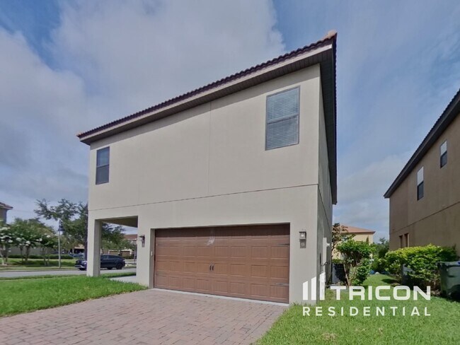 Building Photo - 2076 Bent Grass Ave
