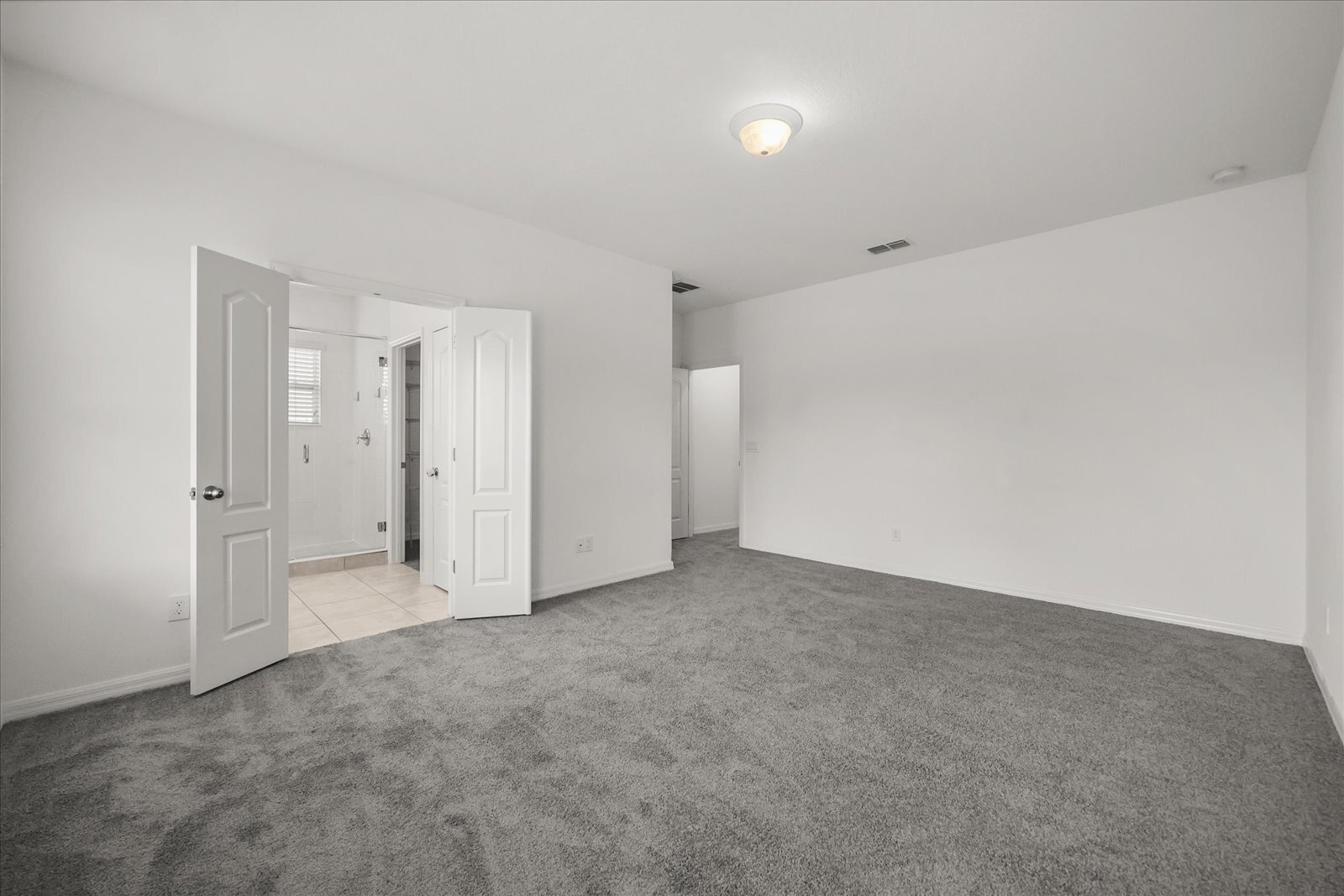 Building Photo - 14154 Shocklach Dr